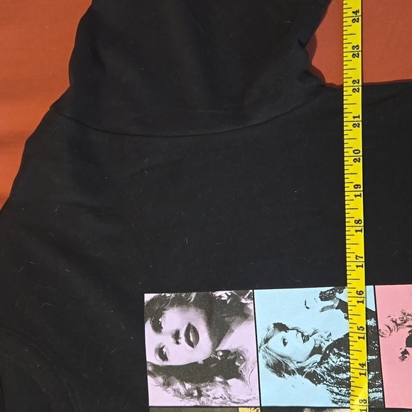 Taylor Swift The Eras Tour T-Shirt Official Concert Cities 2023-2024-Size Medium - Picture 8 of 12